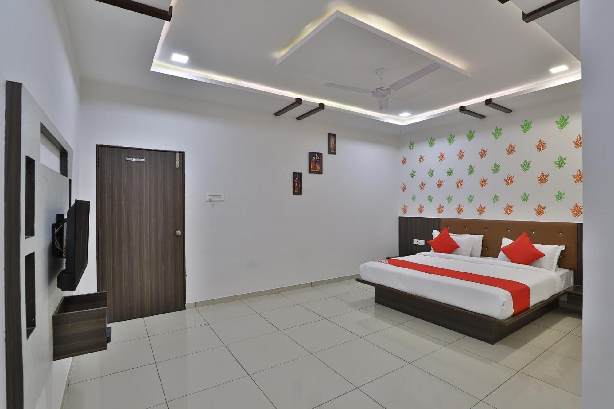 Hotel O Shiv Residency Gorwa Exterior photo